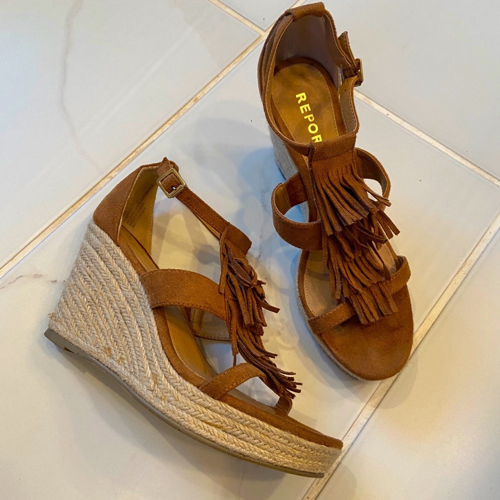 Fringe Platform Wedges